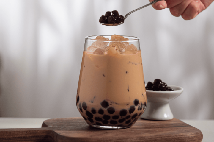 Bật mí công thức pha trà sữa từ trà đen túi lọc ngon tuyệt hảo mà cực đơn giản